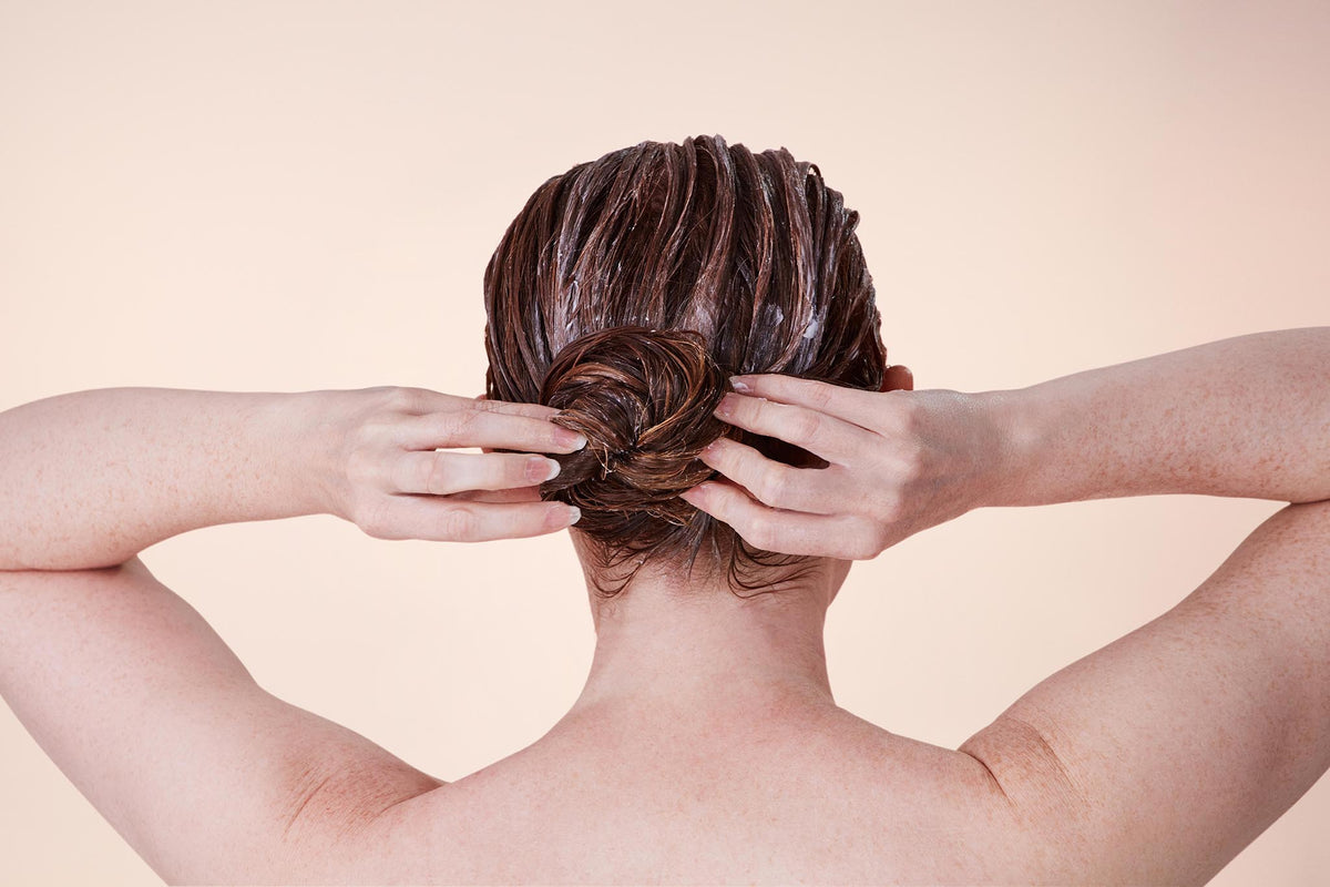 How to Care for Your Hair When It Is Wet