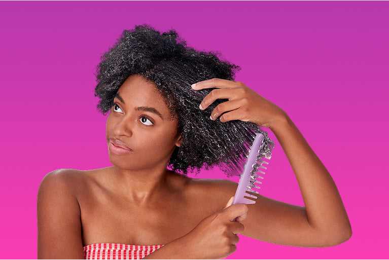 How to Use Curly Hair Oil and Cream for Defined Dreamy Curls